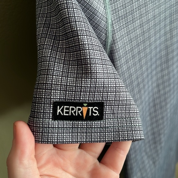 WOMENS XL KERRITS QUARTER ZIP SHORT SLEEVE SHIRT - Picture 6 of 6